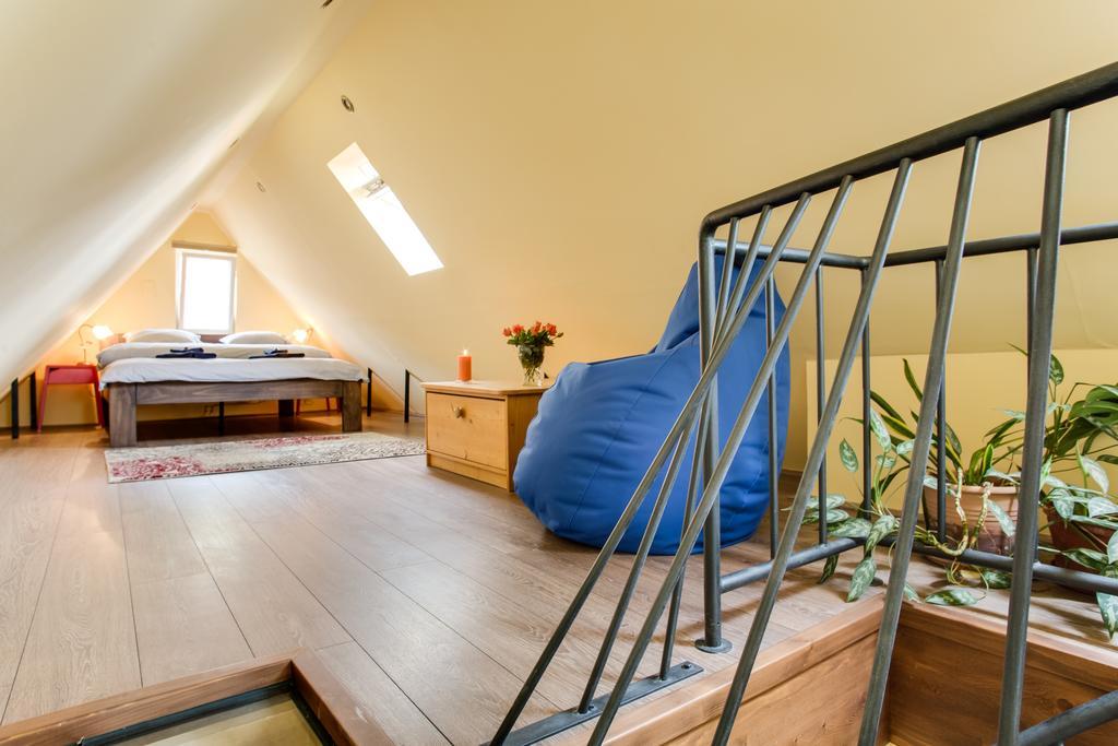 Amazing 5 Bedroom House Krumlov 82 - 4 Min Walk To Main Square Cesky Krumlov Bagian luar foto