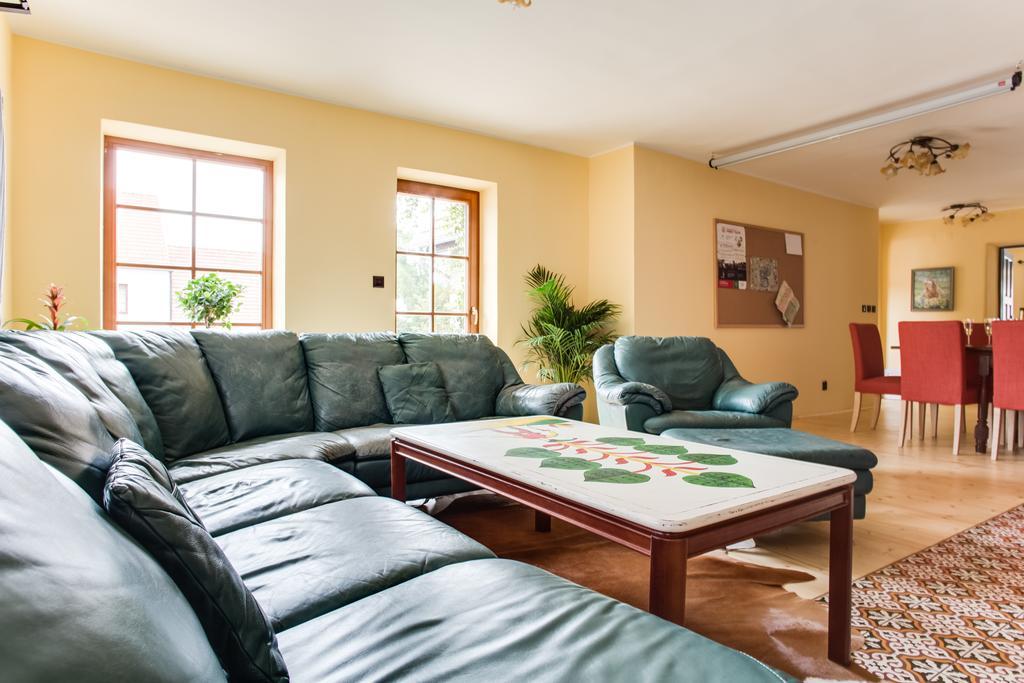 Amazing 5 Bedroom House Krumlov 82 - 4 Min Walk To Main Square Cesky Krumlov Bagian luar foto