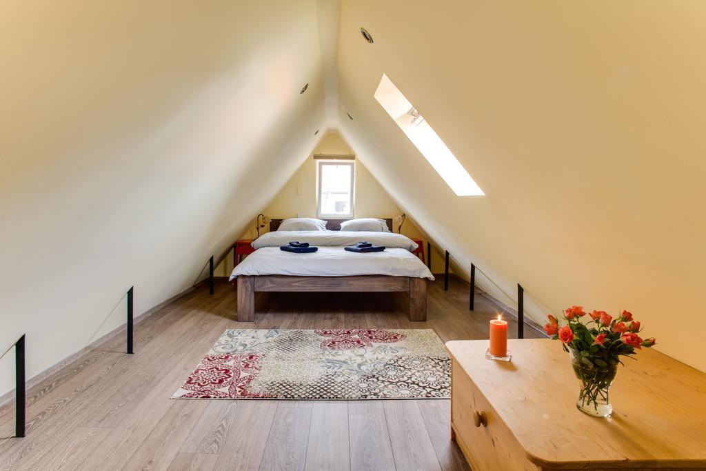 Amazing 5 Bedroom House Krumlov 82 - 4 Min Walk To Main Square Cesky Krumlov Bagian luar foto